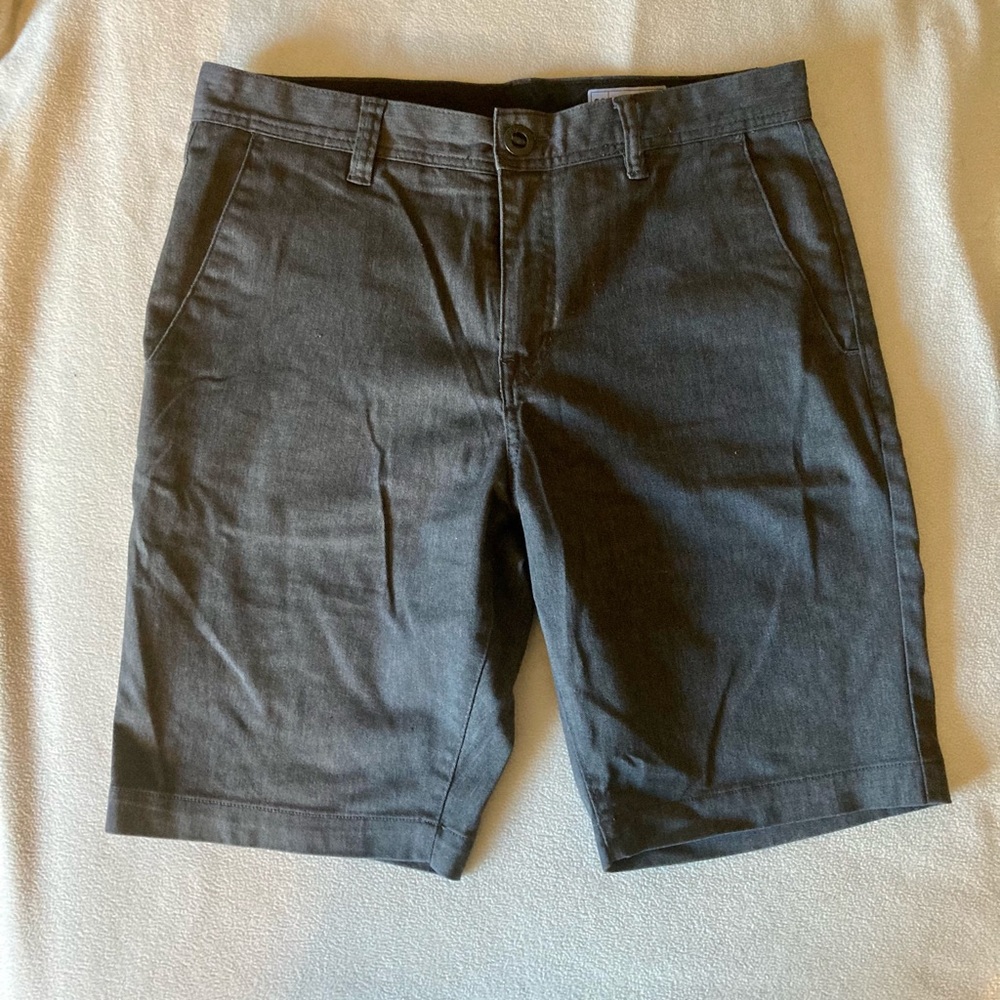 Volcom Frickin men’s walking shorts 33”